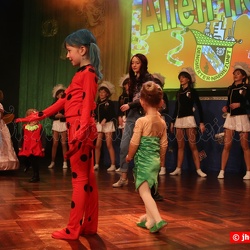 0935 kindermaskenball-dnz